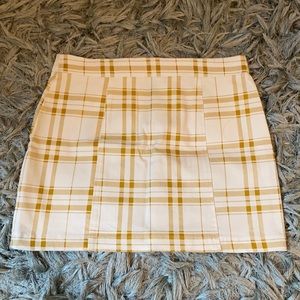 F21 PLAID SKIRT🌟